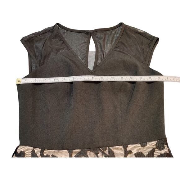 Maggy London Lace Short Sleeve Fit & Flare Dress V-Neck Black Tan Womens Size 4 - Picture 5 of 7